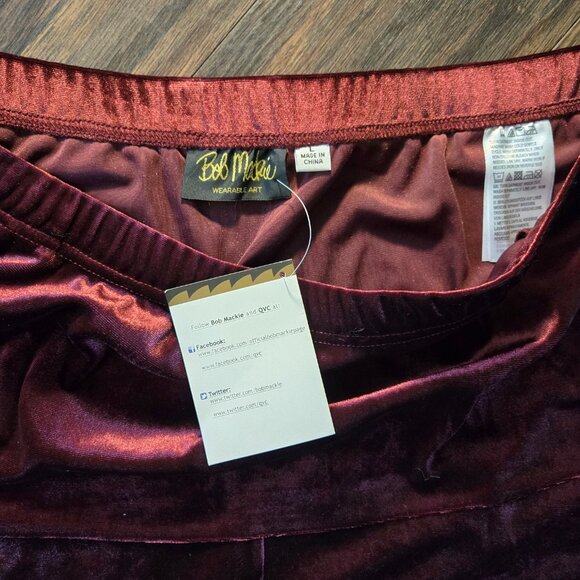 BOB MACKIE "Wearable Art" Crushed Velvet Wine-Colored Maxi Skirt NWT/SIZE L - Picture 3 of 7